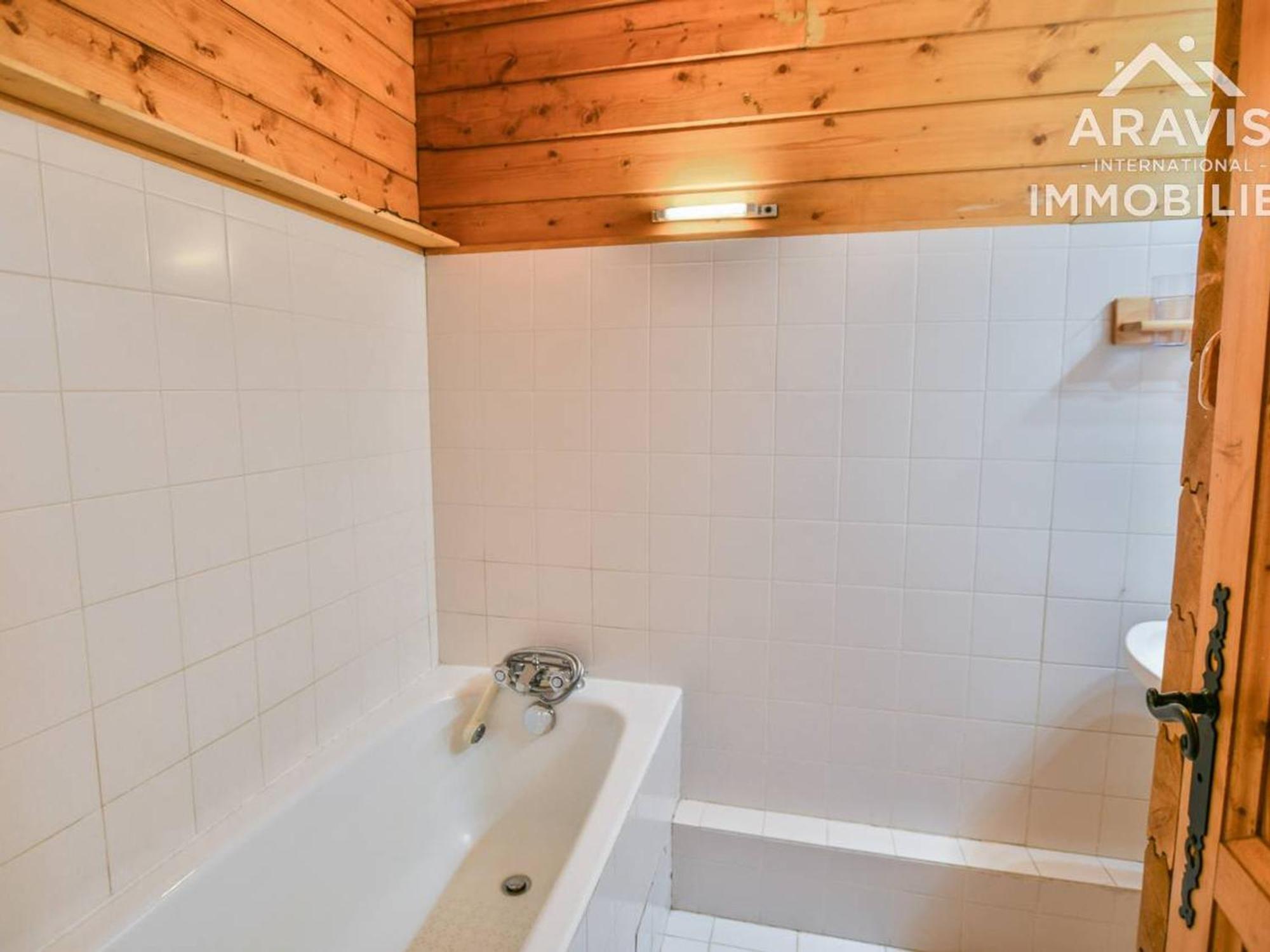 Chalet Cosy, 4 Chambres, 8 Pers, Proche Commerces, Terrasse, Parking, Wifi - Fr-1-391-150 Le Grand-Bornand Luaran gambar